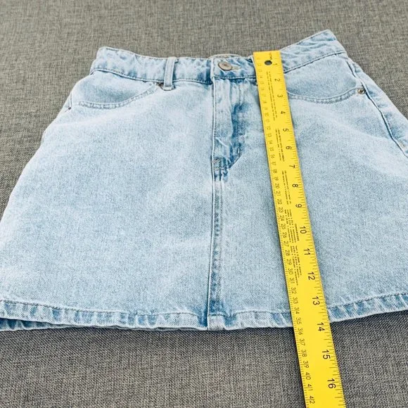 Forever‎ 21 Acid Wash Denim Mini Skirt Small Pockets Casual Wear 100% Cotton - Picture 6 of 10